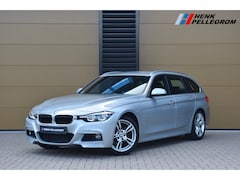 BMW 3-serie Touring - 318i * M Sportpakket * Trekhaak * Navigatie Professional * Leder * LED