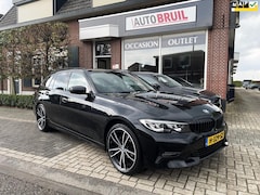 BMW 3-serie Touring - 318i Executive Edition NL-auto|1e Eig.|Leder|Camera|19 Inch|Clima
