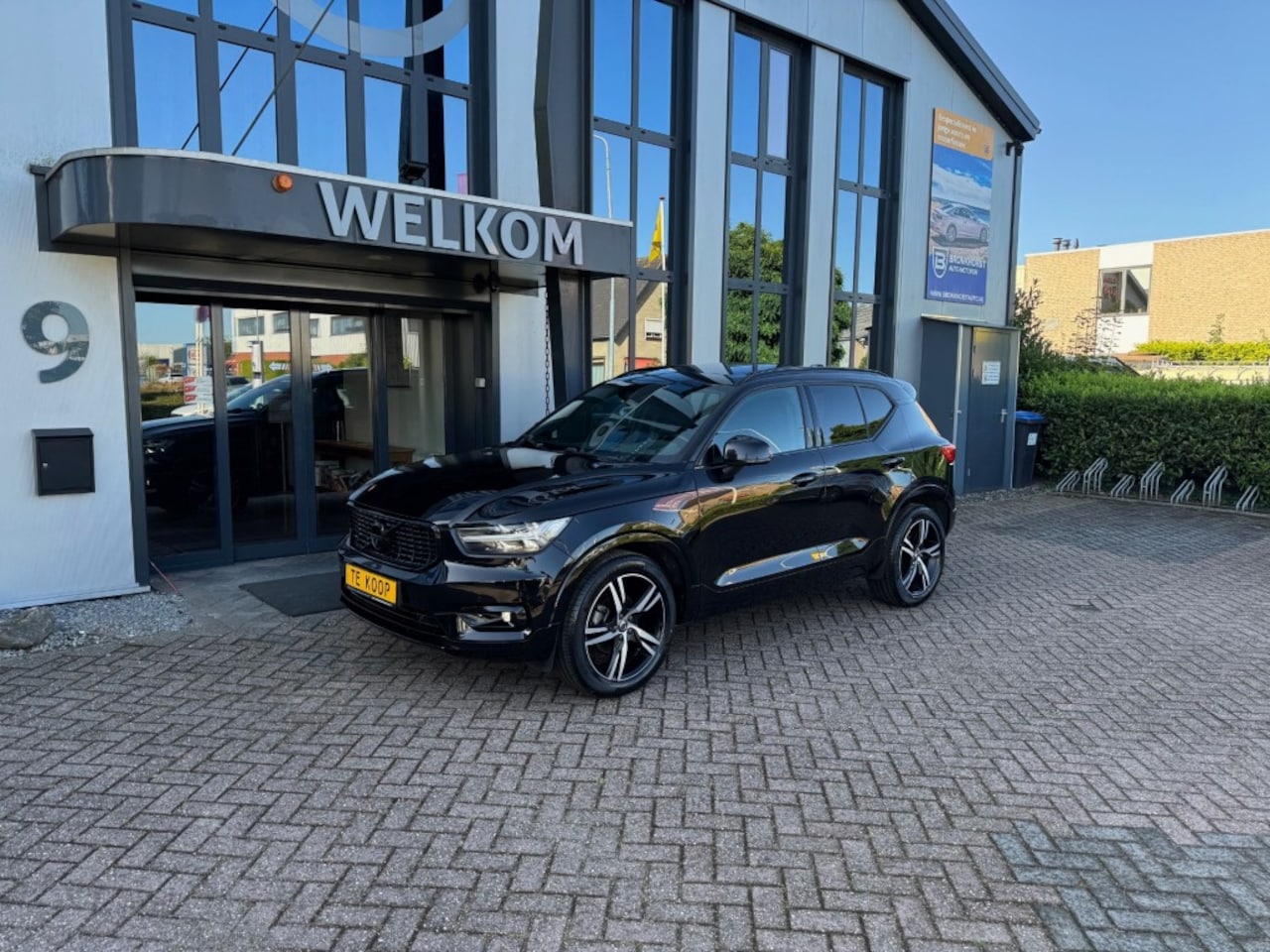 Volvo XC40 - T-3 R-Design Panorama, Inklapbare trekhk, 360 camera, Leder, - AutoWereld.nl