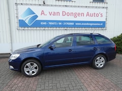 Skoda Octavia - 1.4 TSI GREENTECH AMBITION, Schuifdak, , Navi, DealerOH