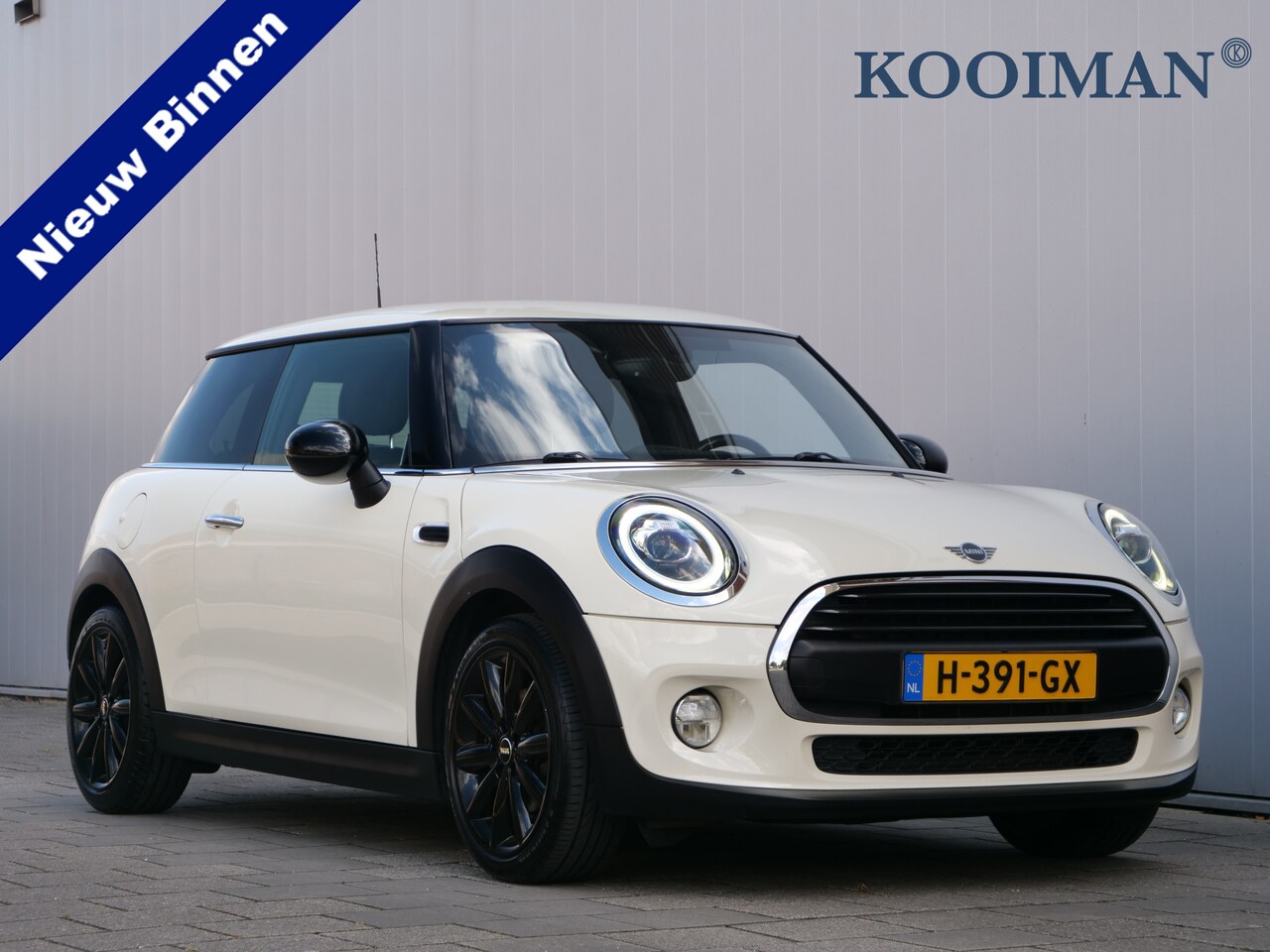 MINI One - Mini 1.5 102pk Chili Climate / 17 inch / Parkeersensor / Stoelverwarming - AutoWereld.nl