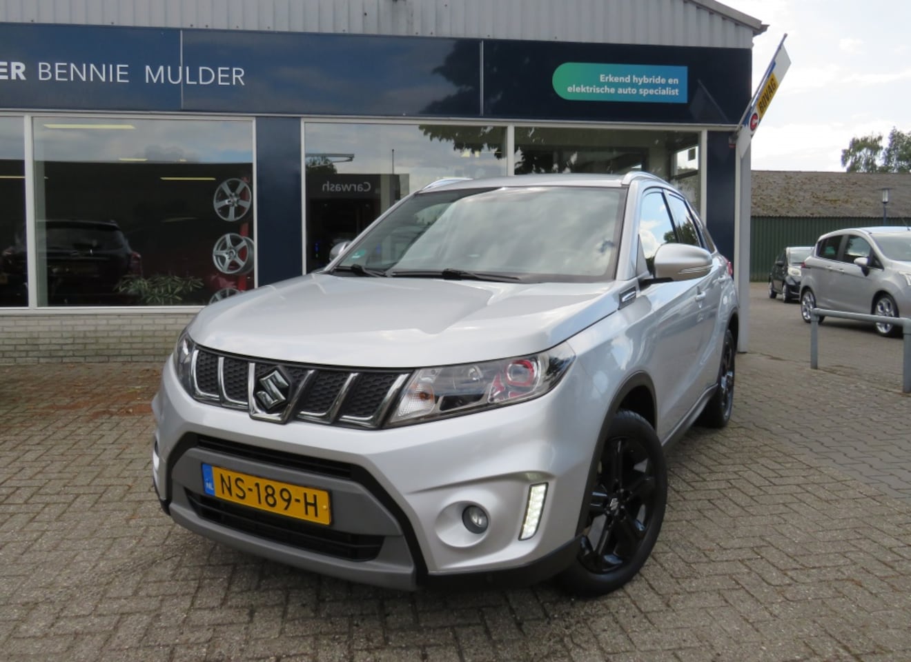 Suzuki Vitara - 1.4 S AUTOMAAT / 140 PK / TREKHAAK - AutoWereld.nl