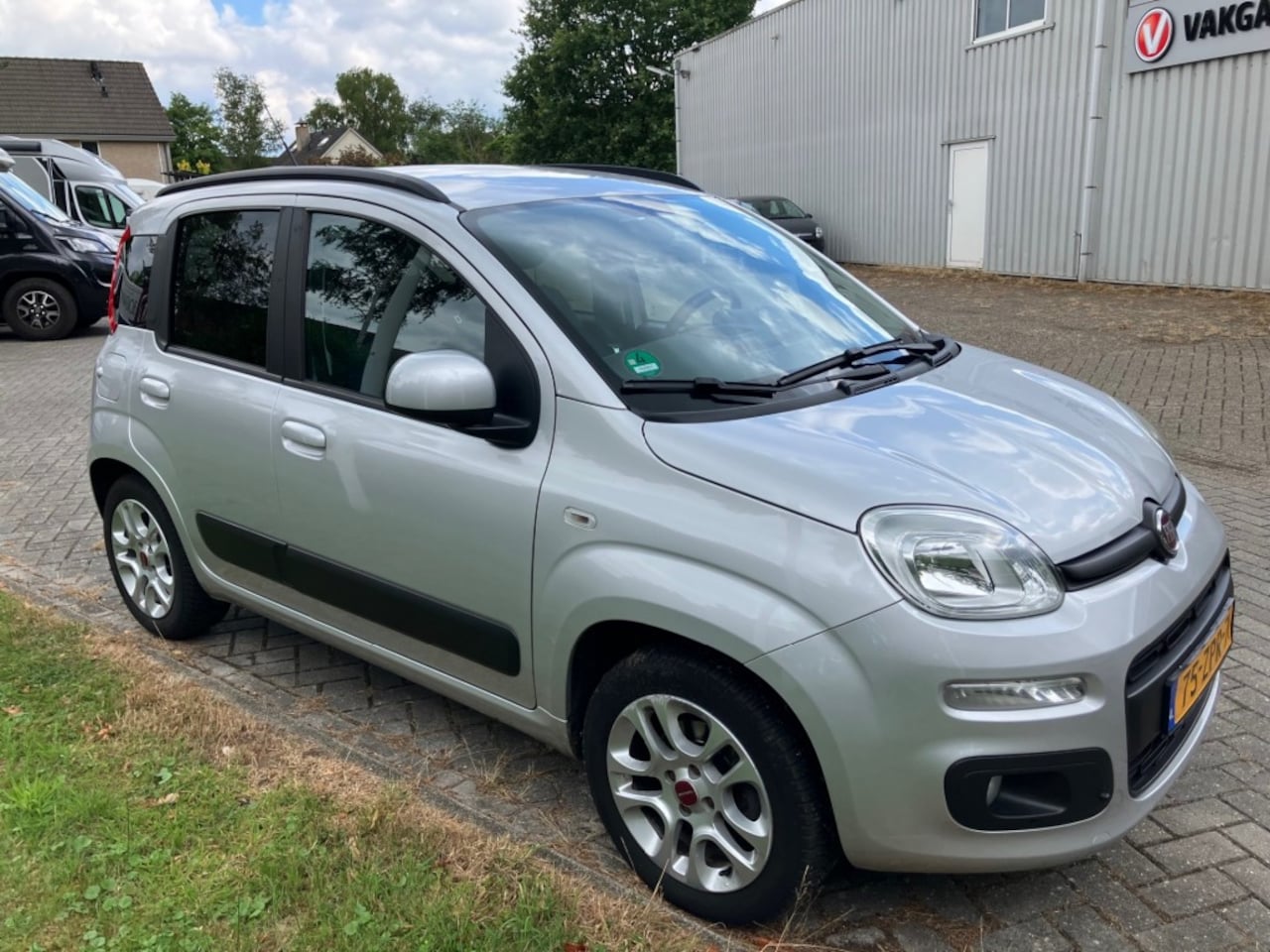 Fiat Panda - 0.9 80 Lounge Sempre - AutoWereld.nl