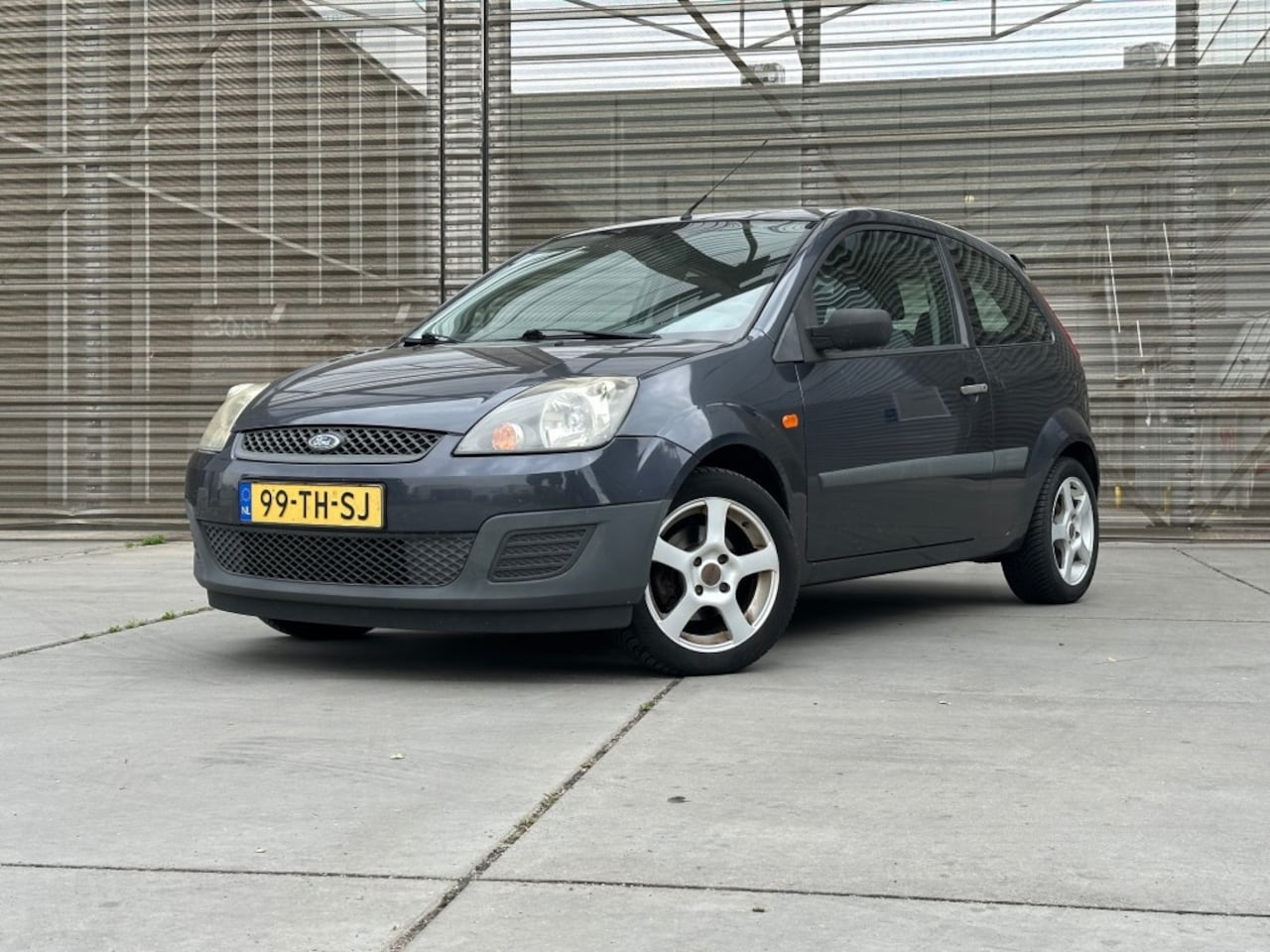 Ford Fiesta - 1.3-8V CHAMPION AIRCO/LM VELGEN APK 26-7-2026 !! - AutoWereld.nl