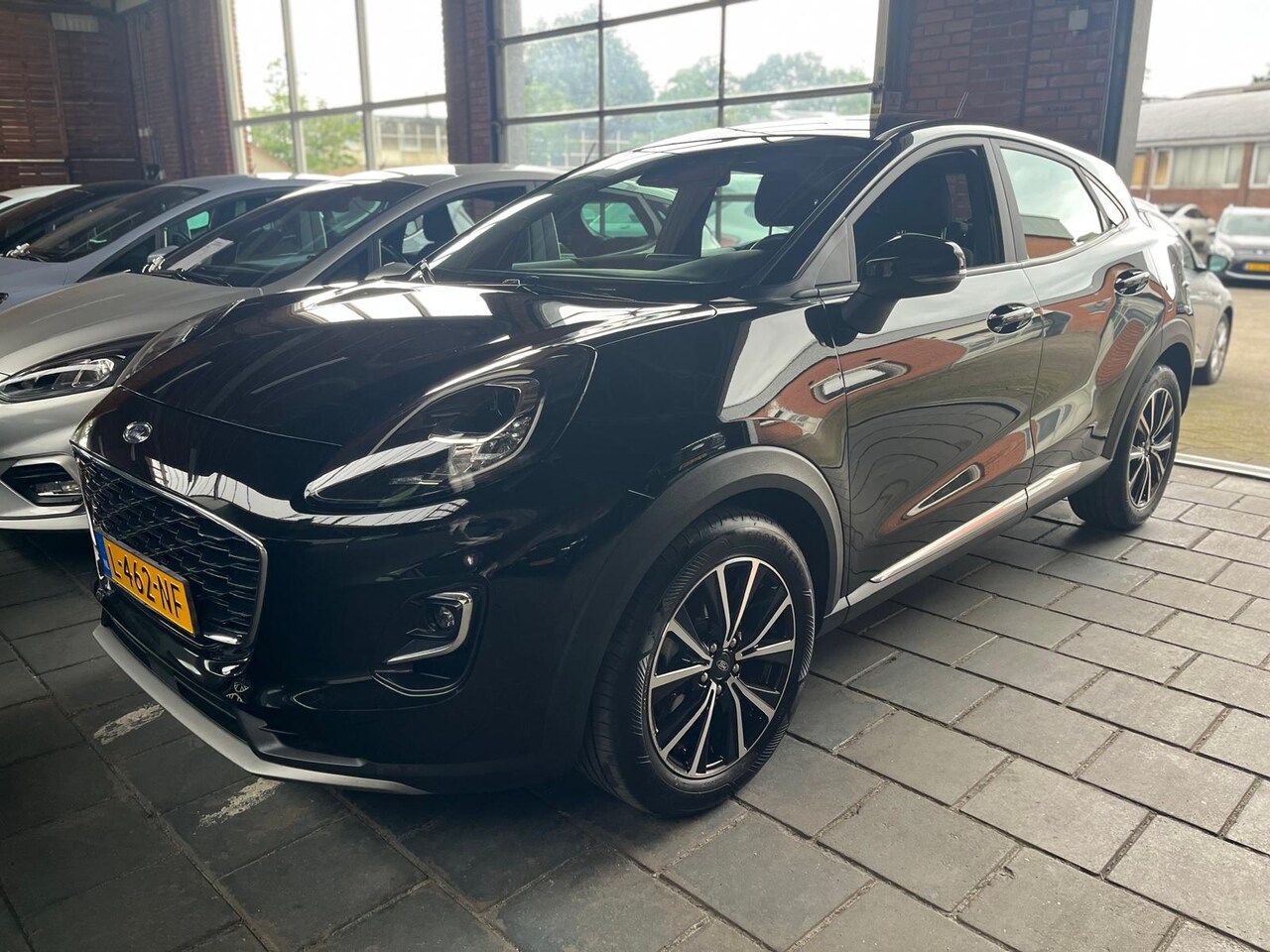 Ford Puma - 1.0 EcoBoost Hybrid Titanium | Cruise control | LED achterlichten | LED koplampen - AutoWereld.nl