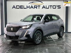 Peugeot 2008 - 1.2 PureTech Active Pack Automaat / Navigatie full map / Cruise control / Climate control