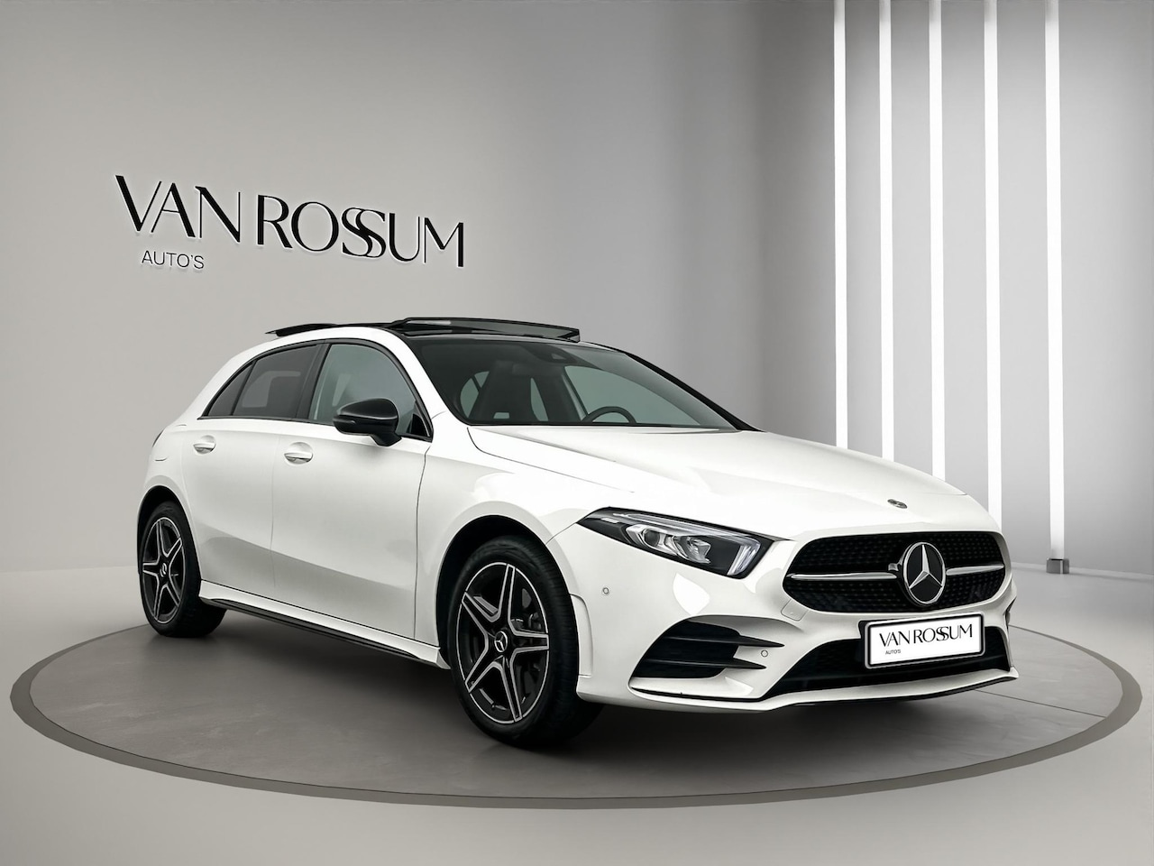 Mercedes-Benz A-klasse - 250 e AMG Pano Sfeer Camera Night Pakket - AutoWereld.nl