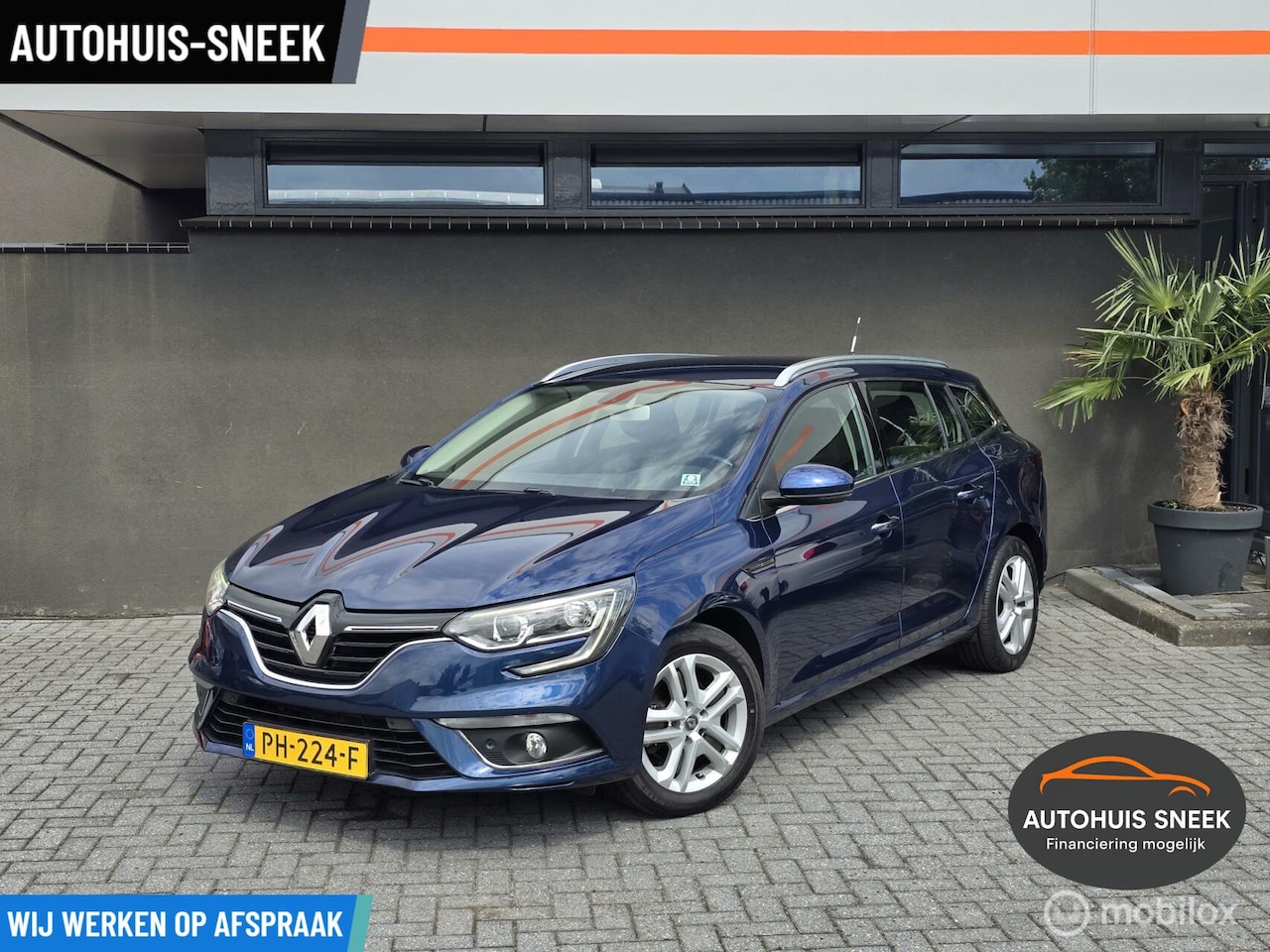 Renault Mégane Estate - 1.2 TCe Zen | Nieuwe APK | Rijklaar ✅ - AutoWereld.nl