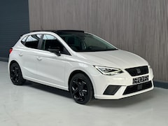 SEAT Ibiza - 1.0 TSI Style Ibiza 1.0 TSI Automaat Pano Camera Navi