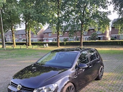 Volkswagen Golf - 1.2 TSI Highline