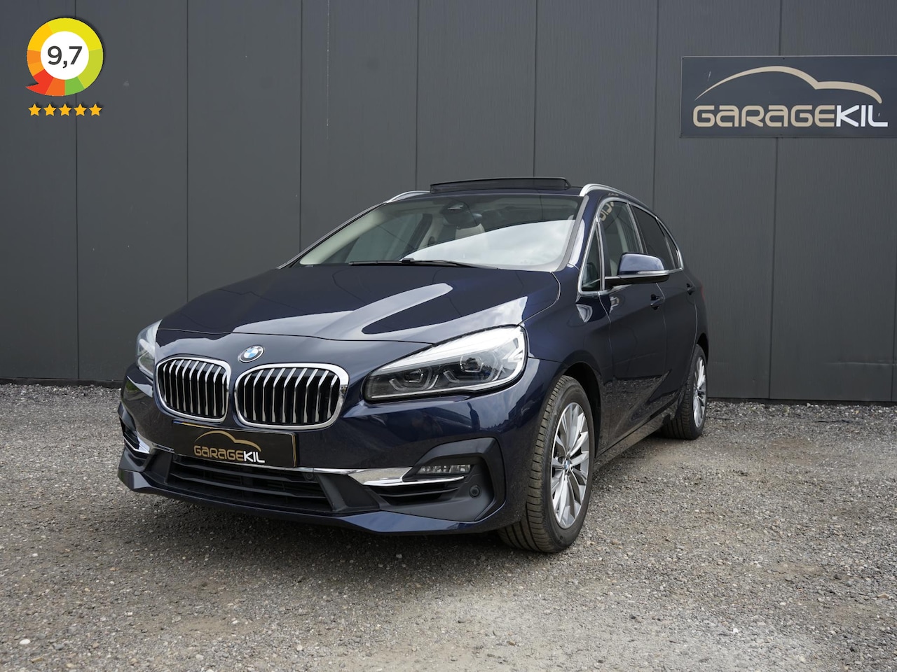 BMW 2-serie Active Tourer - 218i High Executive Orig.NL / Lederen bekleding / Camera / Pano dak / Navi Prof / Head-Up - AutoWereld.nl