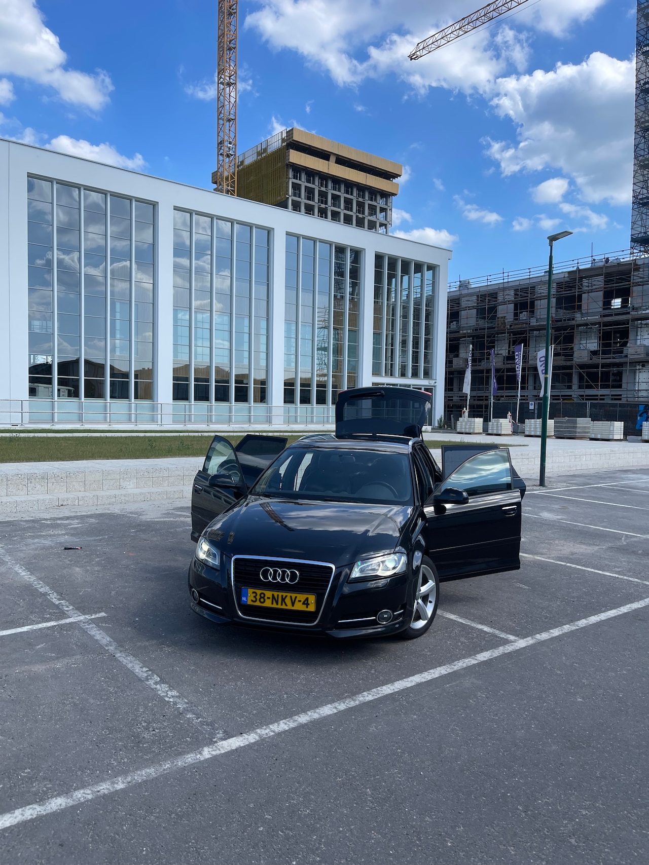 Audi A3 Sportback - 1.4 TFSI Ambition Pro Line S - AutoWereld.nl