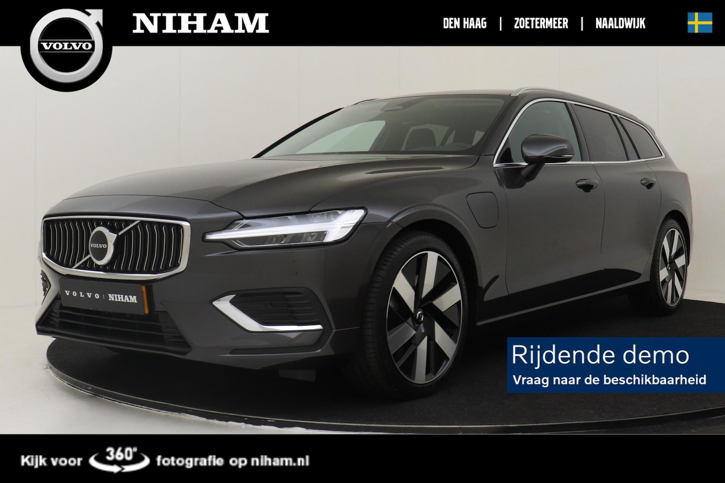 Volvo V60 - T6 PLUG-IN HYBRID AWD ESSENTIAL EDITION -ADAP.CRUISE|CLIMATE|BLIS|19"|PRIVACY.GLASS|PARK.A - AutoWereld.nl