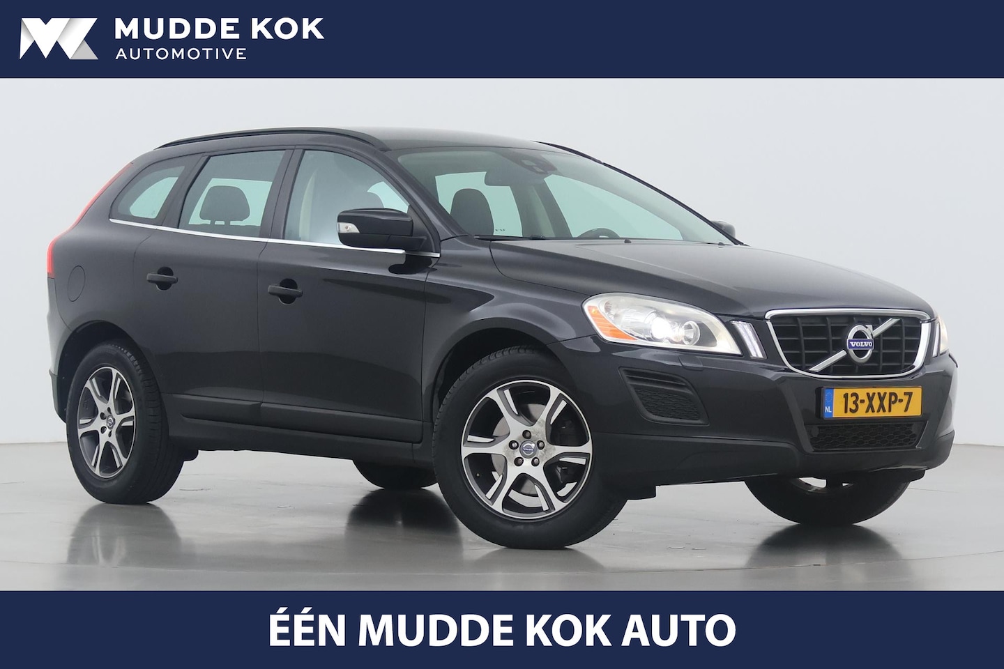 Volvo XC60 - 3.0 T6 AWD Summum | Trekhaak | Leder | Stoelverwarming | 18 Inch - AutoWereld.nl