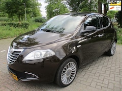 Lancia Y(psilon) - Ypsilon 0.9 TwinAir Platinum