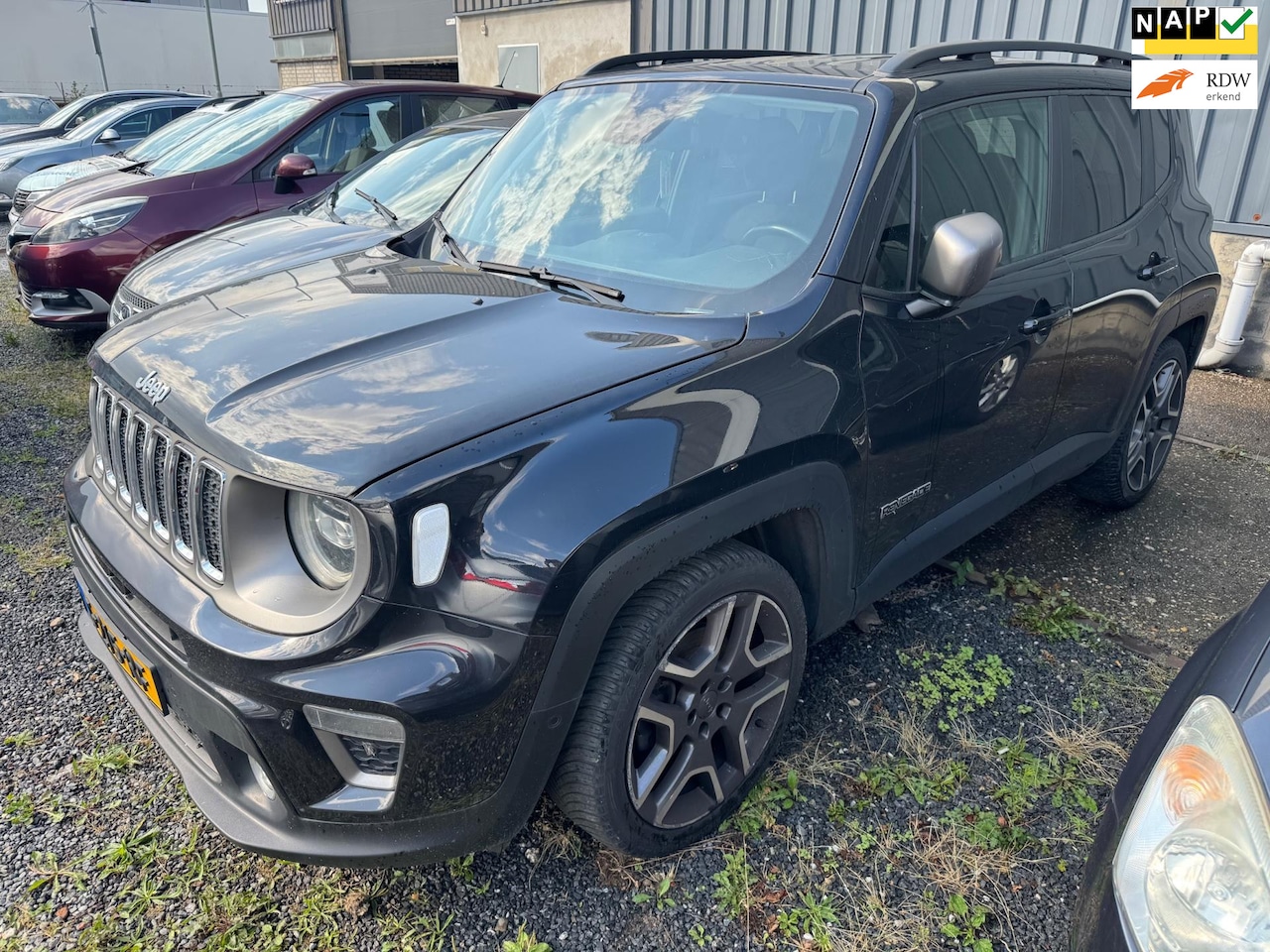 Jeep Renegade - 1.3T Freedom MoToRsChAdE!!! - AutoWereld.nl