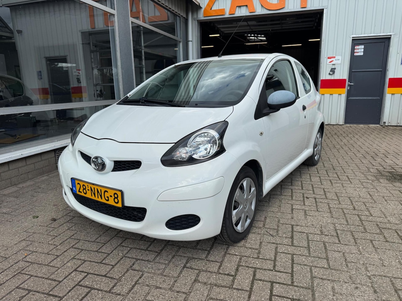 Toyota Aygo - 1.0-12V Access Airco/ Nieuwe APK - AutoWereld.nl