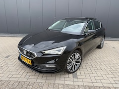 SEAT Leon - 1.4 TSI eHybrid FR PHEV 42DKM/ PANO/ AUTOMAAT/ CAMERA/ ACC