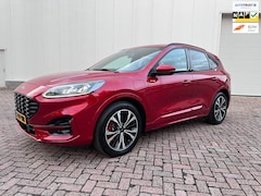 Ford Kuga - 2.5 st-line X PHEV Vignale vol opties 2020 trekhaak
