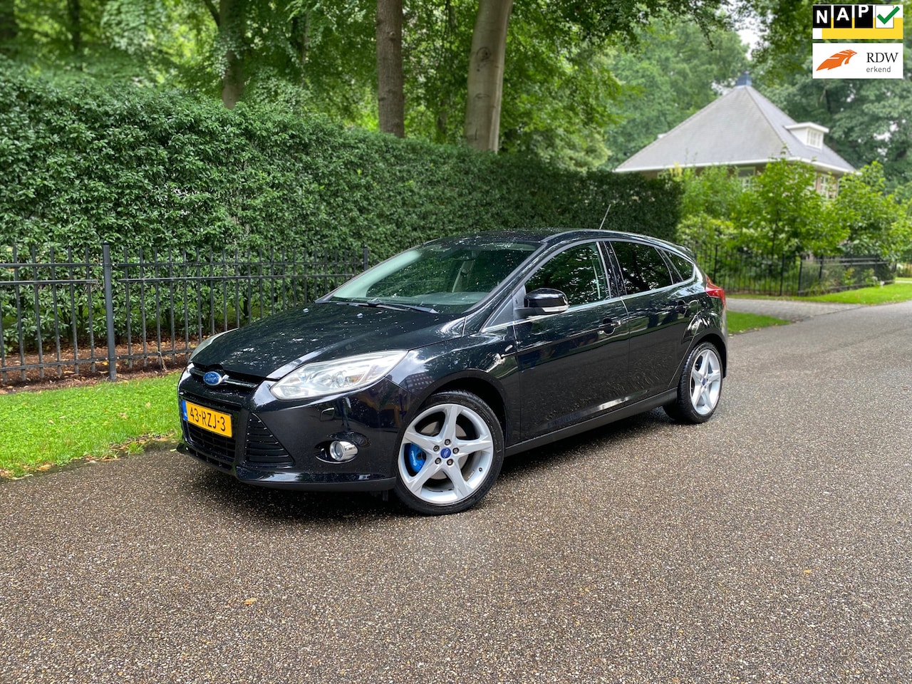 Ford Focus - 1.6 EcoBoost Titanium 182PK 2e Eigenaar NL AUTO!! - AutoWereld.nl