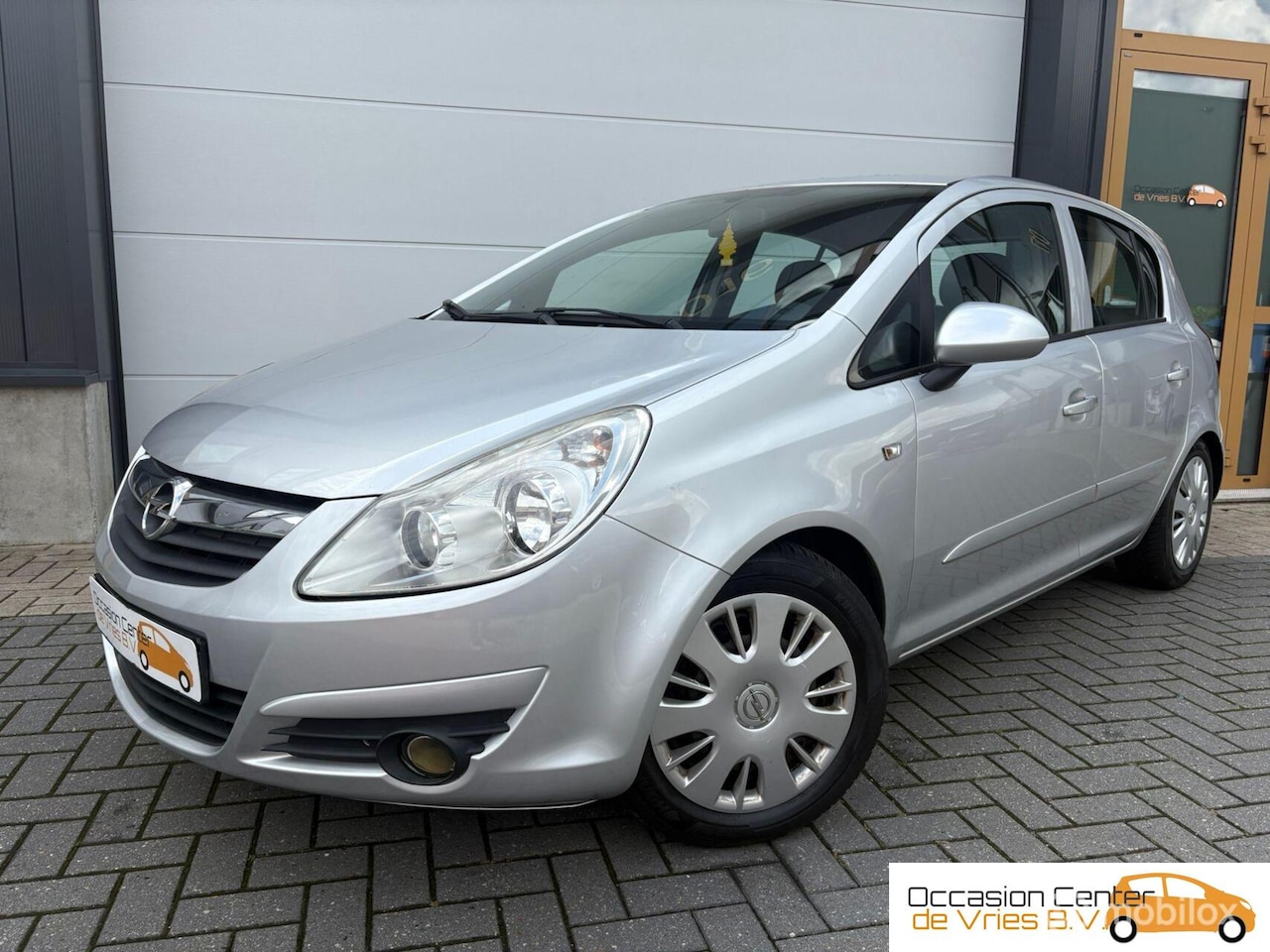 Opel Corsa - 1.4-16V 5-drs Airco Cruise ElektrPakket Bluetooth - AutoWereld.nl
