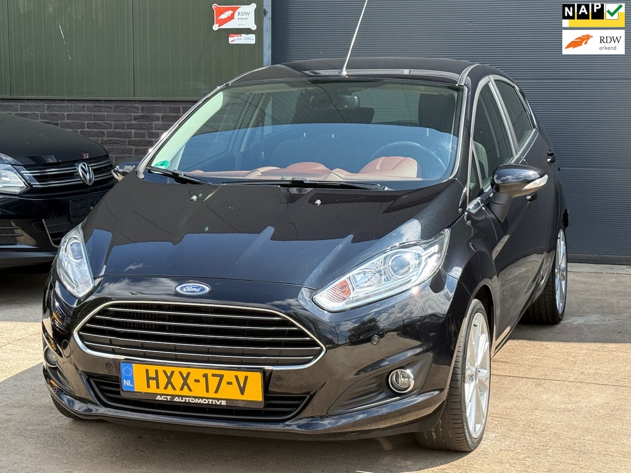 Ford Fiesta - 1.0 EcoBoost 2014 Titanium individual - AutoWereld.nl