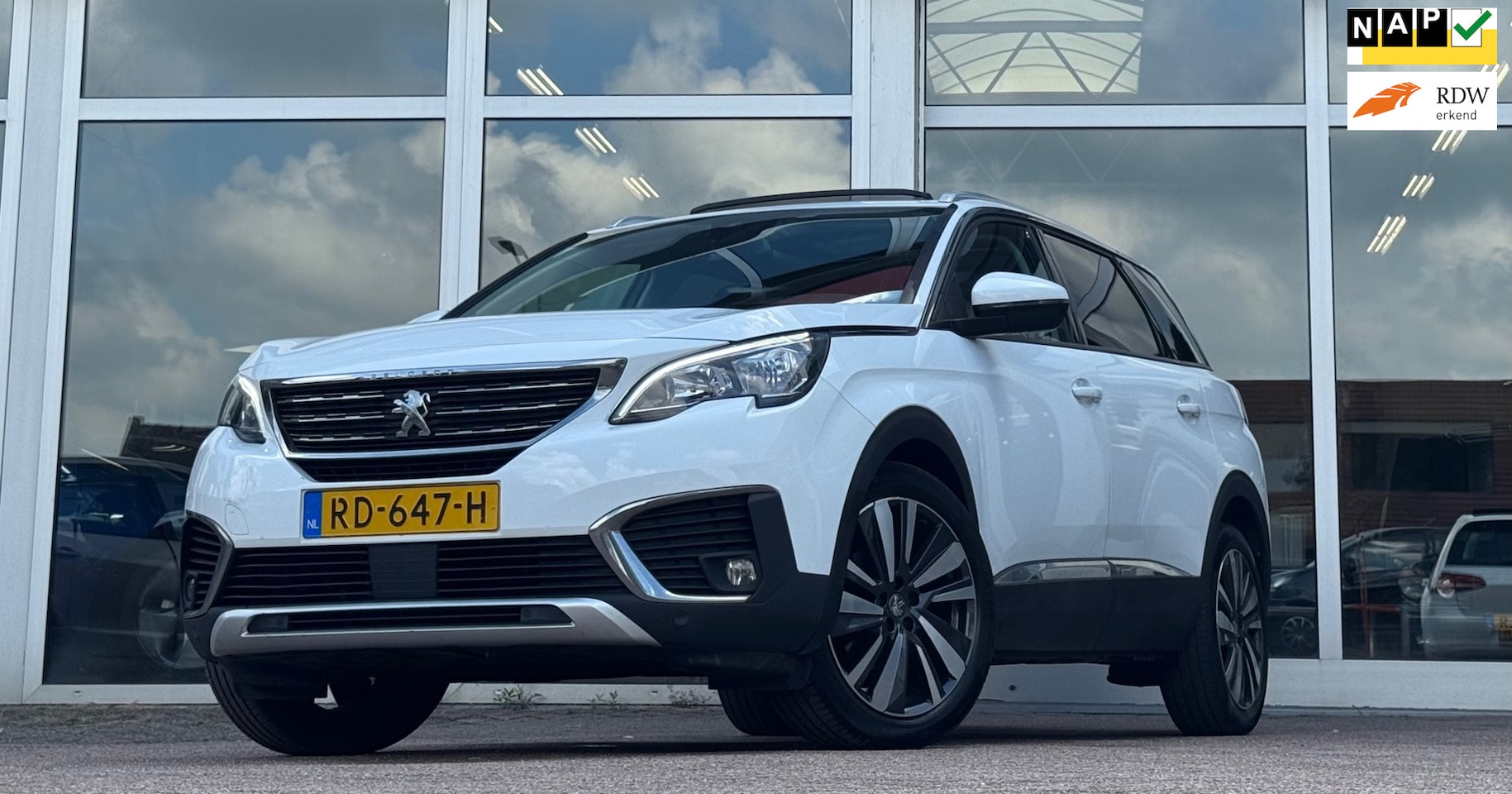 Peugeot 5008 - 1.2 PureTech Allure 1e Eigenaar 7p 100% Onderhouden! - AutoWereld.nl