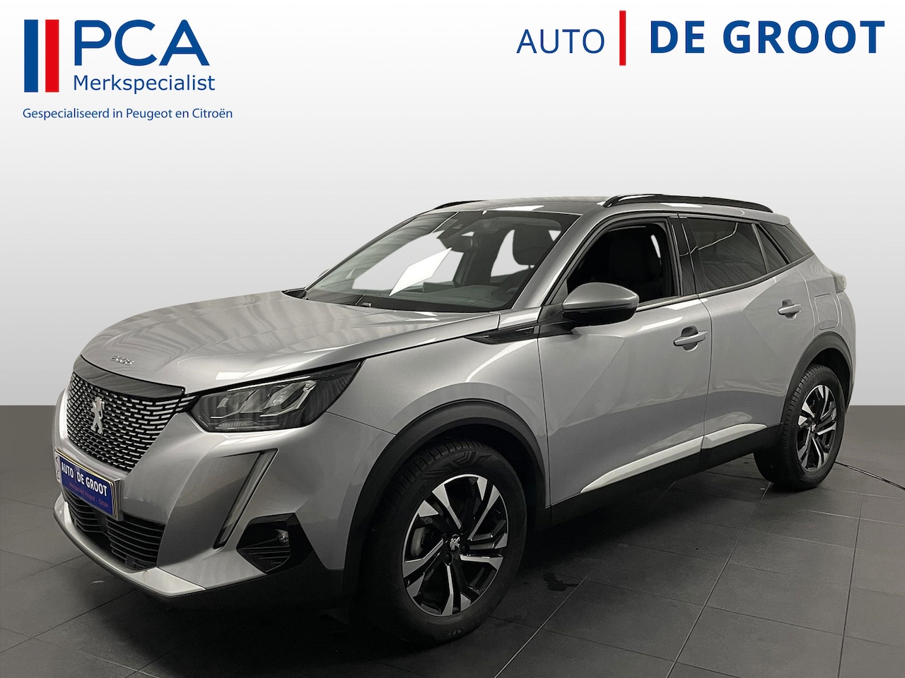 Peugeot 2008 - Allure Pack 100pk Navi+Carplay | Camera | Stoelverw - AutoWereld.nl