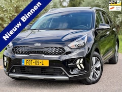 Kia Niro - 1.6 GDi Hybrid DynamicLine Style Pack / Schuif-/Kanteldak / slechts 28.290 km / BTW-Auto /