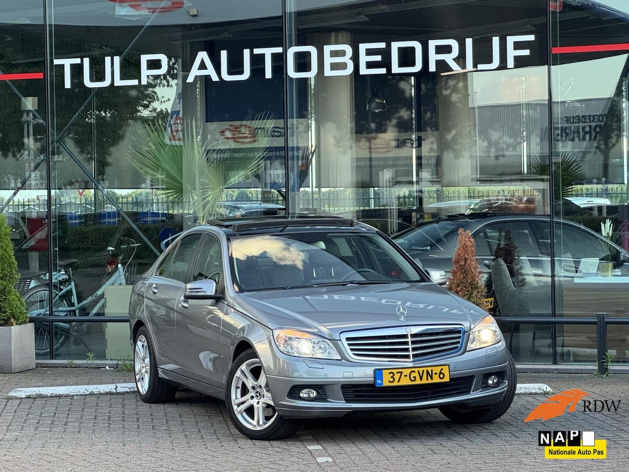 Mercedes-Benz C-klasse - 280 Elegance sedan Automaat 2008 Pano Luxe - AutoWereld.nl