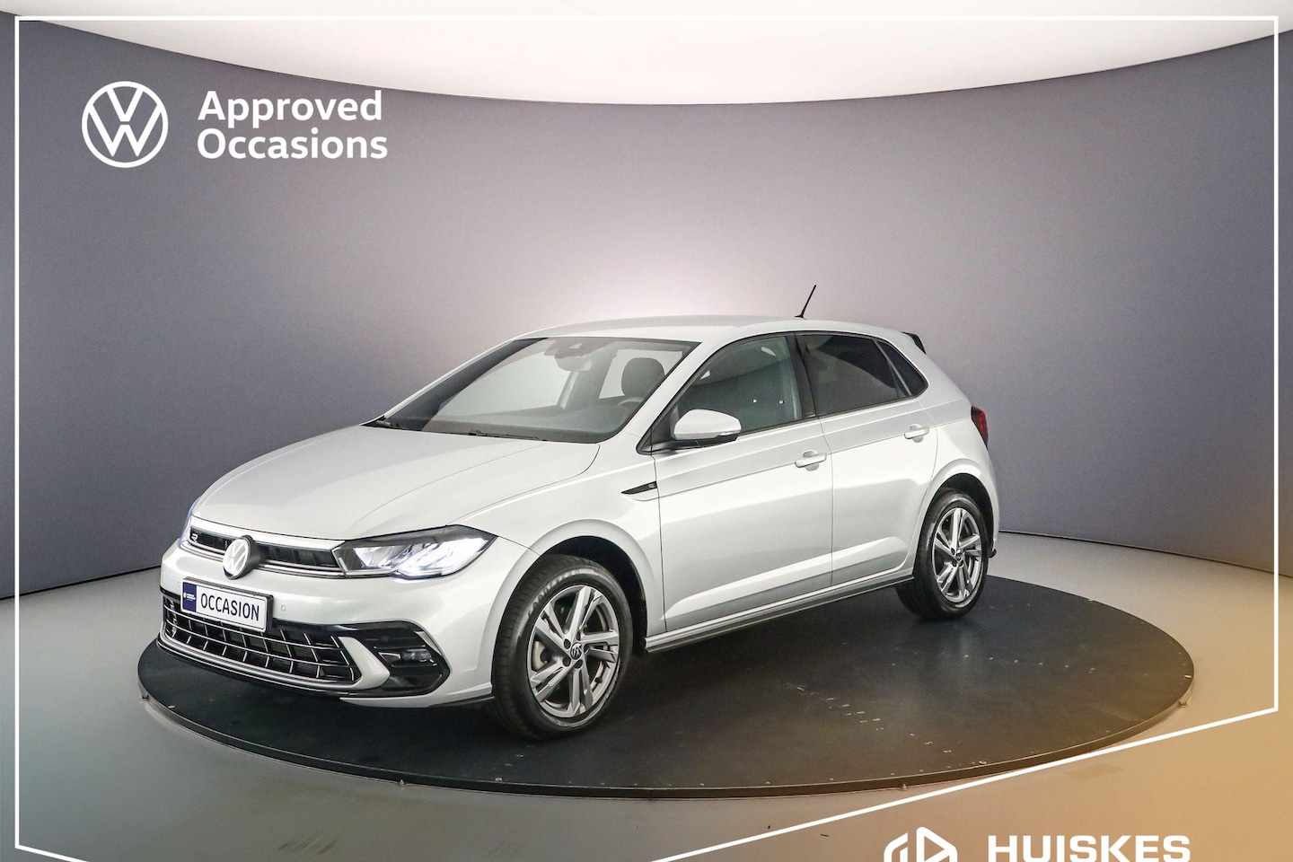 Volkswagen Polo - R-Line 1.0 TSI 115pk DSG Automaat Adaptive cruise control, Achteruitrijcamera, Parkeersens - AutoWereld.nl