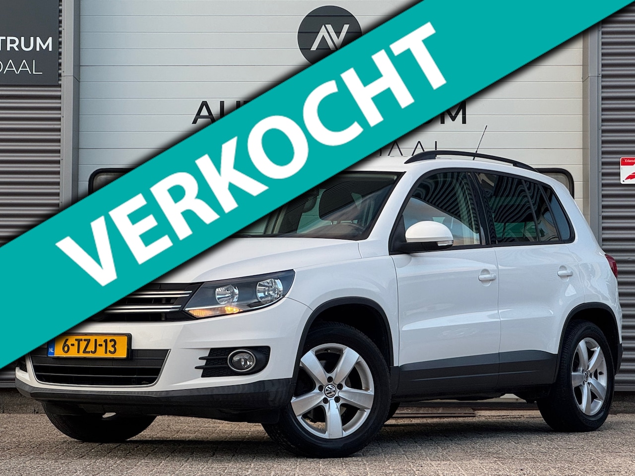 Volkswagen Tiguan - 1.4 TSI 150 PK TREKHAAK/CARPLAY/CRUISE - AutoWereld.nl