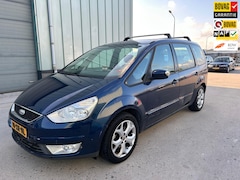 Ford Galaxy - 2.0-16V Trend 7zits rijdt goed