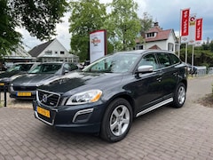 Volvo XC60 - 2.0 T5 R-DESIGN 241PK AUTOMAAT / LEDER / NAVI / STOELVERW. / 18'' LMV