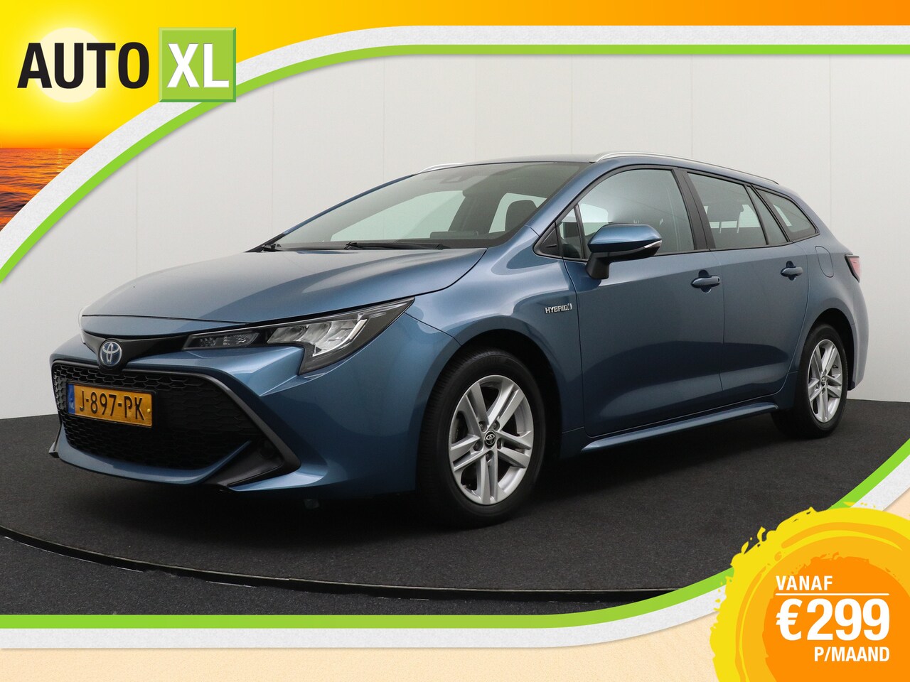 Toyota Corolla Touring Sports - 1.8 Hybrid Business Carplay Adapt. Cruise Camera - AutoWereld.nl