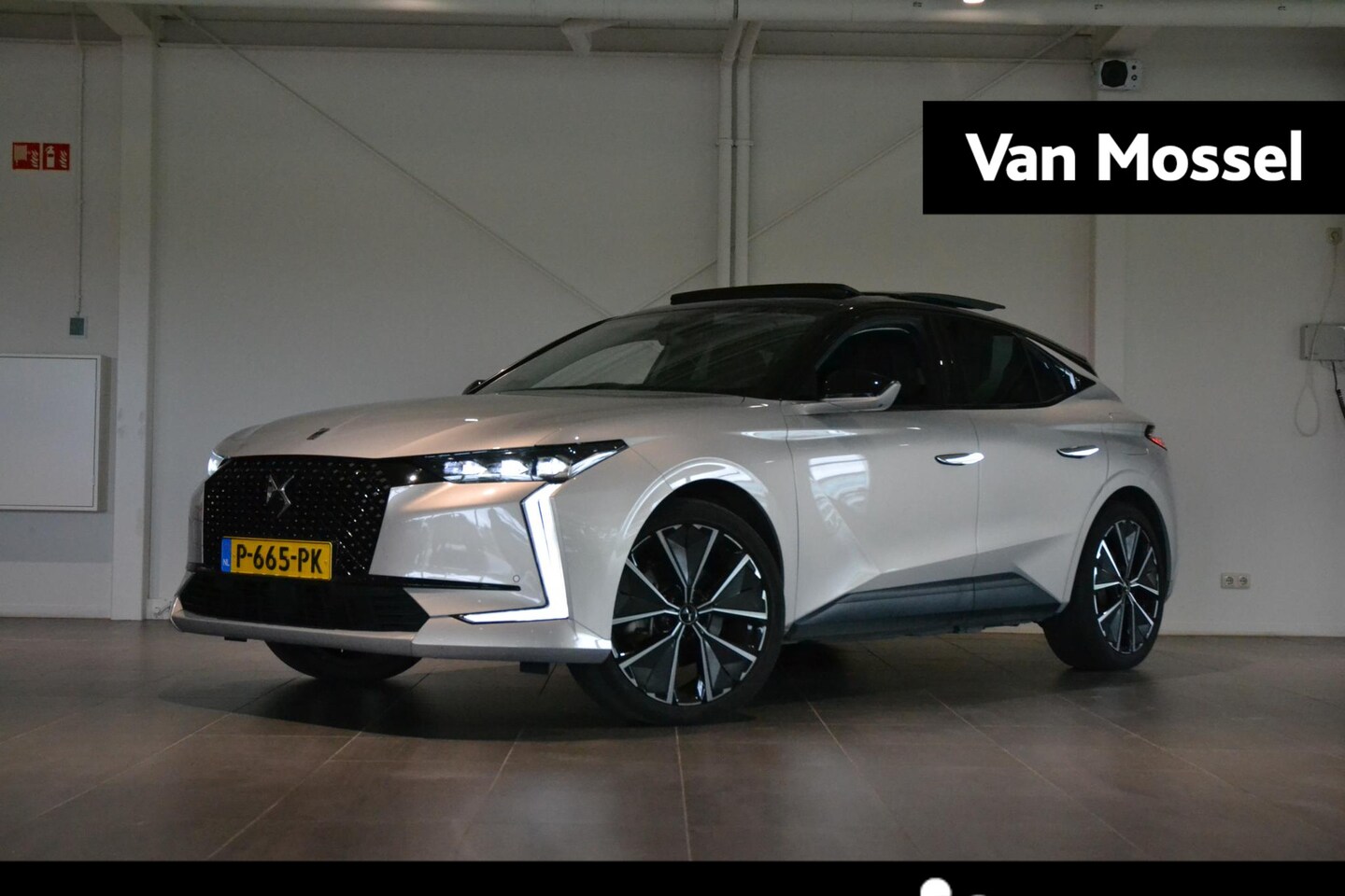 DS 4 - E-Tense La Première E-Tense La Première - AutoWereld.nl