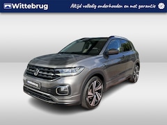 Volkswagen T-Cross - 1.0 TSI R-Line / 18'' LM velgen / Led verlichting / Parkeer sensoren achter / Navigatie /