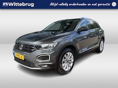 Volkswagen T-Roc - 1.5 TSI Sport / DSG / Virtual Cockpit / Navi / LED / Climate Control / Camera / Trekhaak /