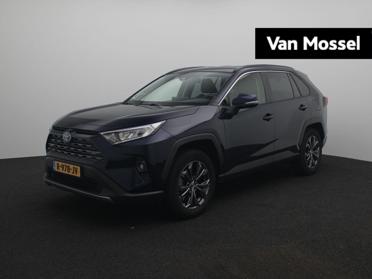 Toyota RAV4 - 2.5 Hybrid AWD Style | Leder | Trekhaak | Navi | Camera | Voorstoelen Verwarmd | JBL | - AutoWereld.nl