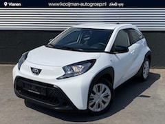 Toyota Aygo X - 1.0 VVT-i MT Play Rijklaar vanaf €19.850, - Nu tijdelijke voordeel van €1.400,