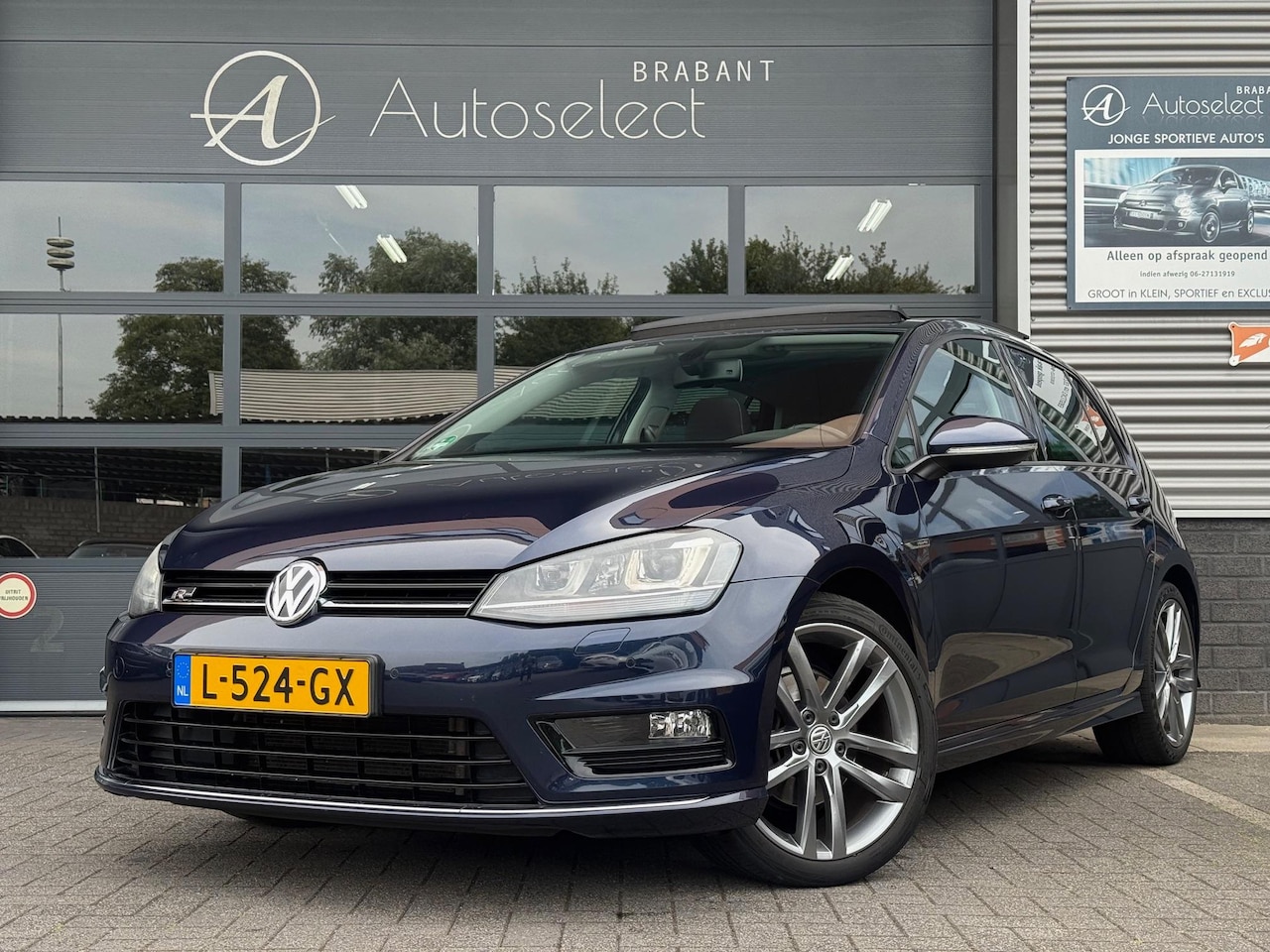 Volkswagen Golf - 1.4 TSI ACT R-Line DSG Pano Navi - AutoWereld.nl