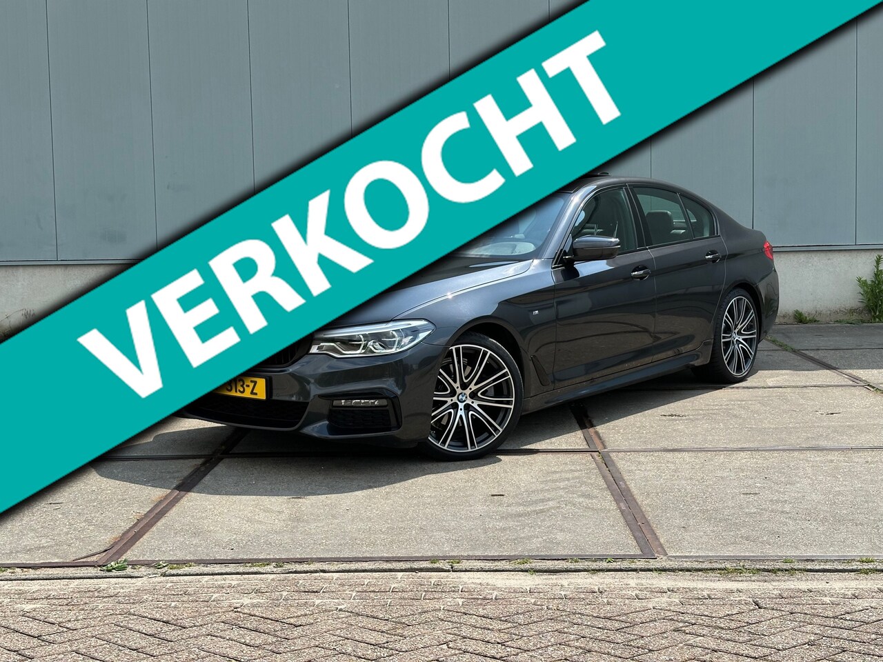 BMW 5-serie - 520i Corporate M pakket NAP! Panoramadak! - AutoWereld.nl
