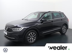 Volkswagen Tiguan - 1.5 TSI Life | 130 PK | Ergo-Active stoelen | Elek. achterklep | Navigatiesysteem | Stoelv