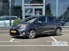 Toyota Yaris - 1.5 Hybrid Lease I Camera I Automaat I Airco l Navigatie I Zeer gunstige KM stand