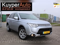 Mitsubishi Outlander - 2.0 PHEV Business Edition X-Line hybrid automaat TREKHAAK 4WHEEL DEALER ONDERHOUDEN