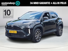 Toyota Yaris Cross - 1.5 Hybrid 115 First Edition | Apple CarPlay | Parkeersensoren | Stuur/Stoelverwarming | R