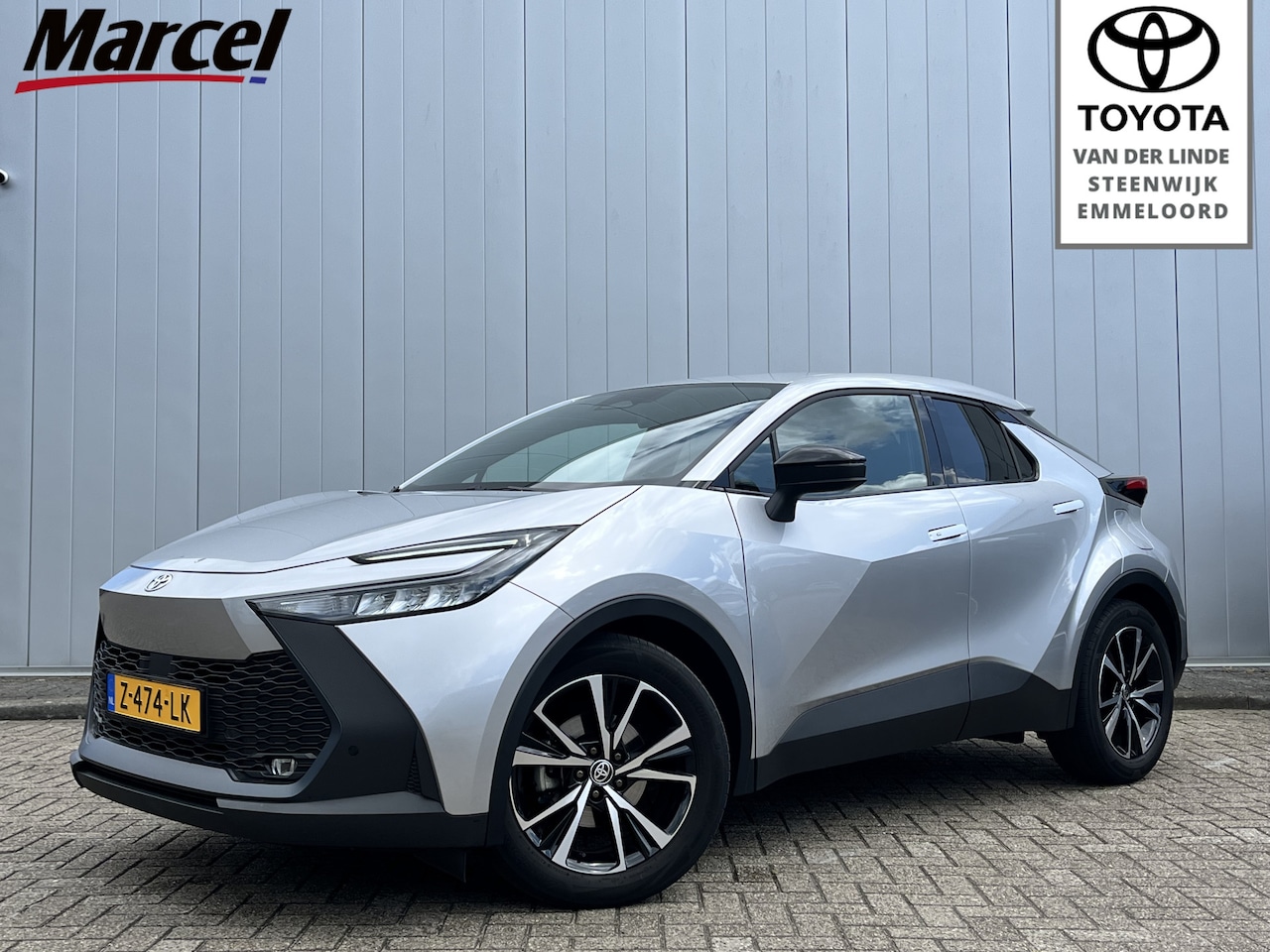Toyota C-HR - 1.8 Hybrid 140 Dynamic NL Auto Navi Carplay Dodehoek detectie Parkeersensoren - AutoWereld.nl