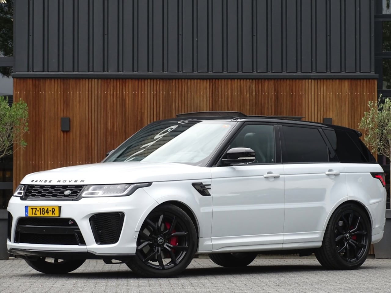 Land Rover Range Rover Sport - SVR 5.0 V8 SC 576PK / LED / full option *NAP* - AutoWereld.nl