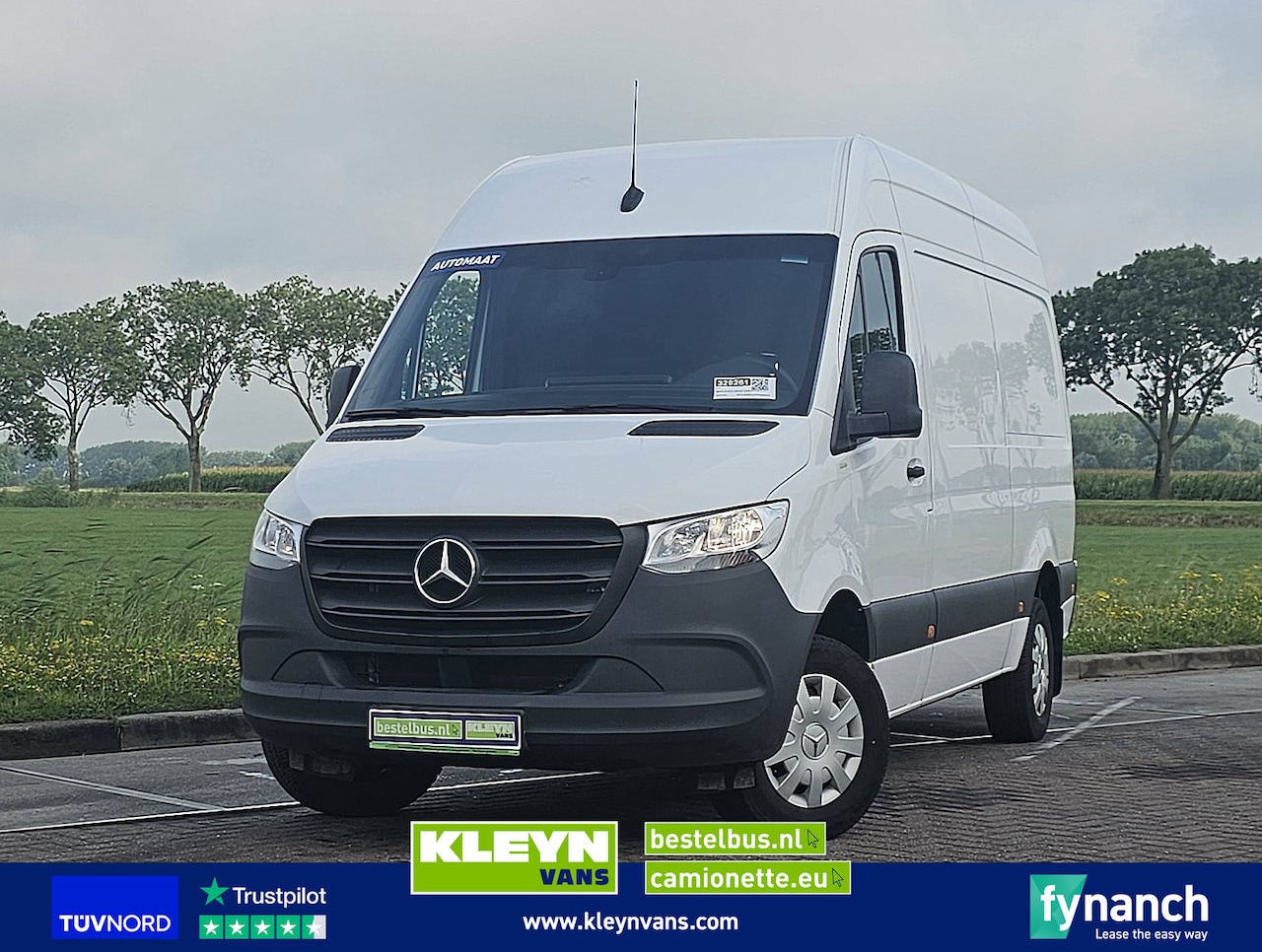Mercedes-Benz Sprinter - 317 L2H2 3.5T-Trekhaak! - AutoWereld.nl