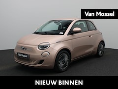 Fiat 500e - 3+1 Icon 42 kWh | Climate Control | Achteruitrijcamera | Stoelverwarming | Lichtmetalen Ve